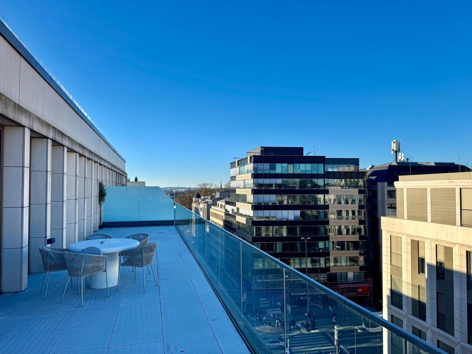 Voya Residence Zenit Royal - Luxury Apart Hotel Rooftop Views & Concierge Люксембург Экстерьер фото